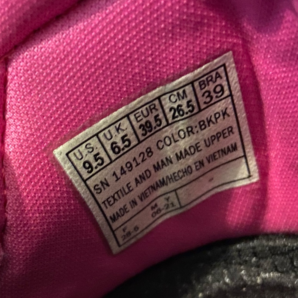Women’s Sketchers D’Lux Walkers - Picture 6 of 14